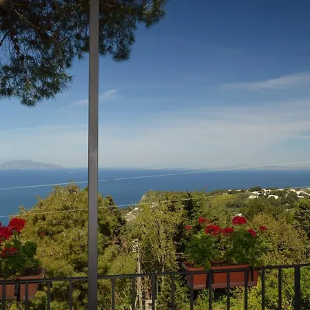 Le Ginestre Di Capri Bb & House Bed and breakfast 2*