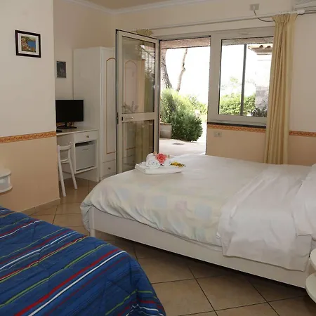 Le Ginestre Di Capri Bb & House Bed and breakfast Anacapri (Isola di Capri)