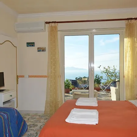 Le Ginestre Di Capri Bb & House Bed & Breakfast Anacapri (Isola di Capri)